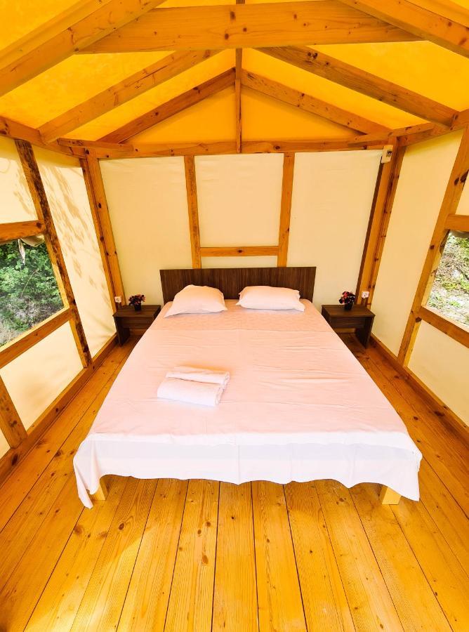 فندق Divoto Glamping بالشيك المظهر الخارجي الصورة